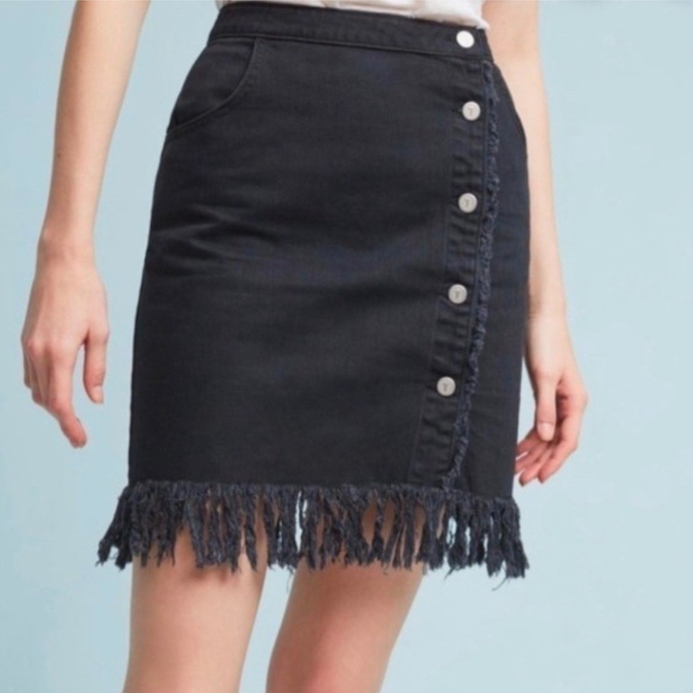 Pilcro & the Letterpress Anthropologie Black Frayed Denim Skirt Women's Size 2